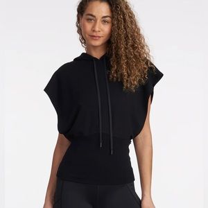 Thrive societe sleeveless workout hoodie